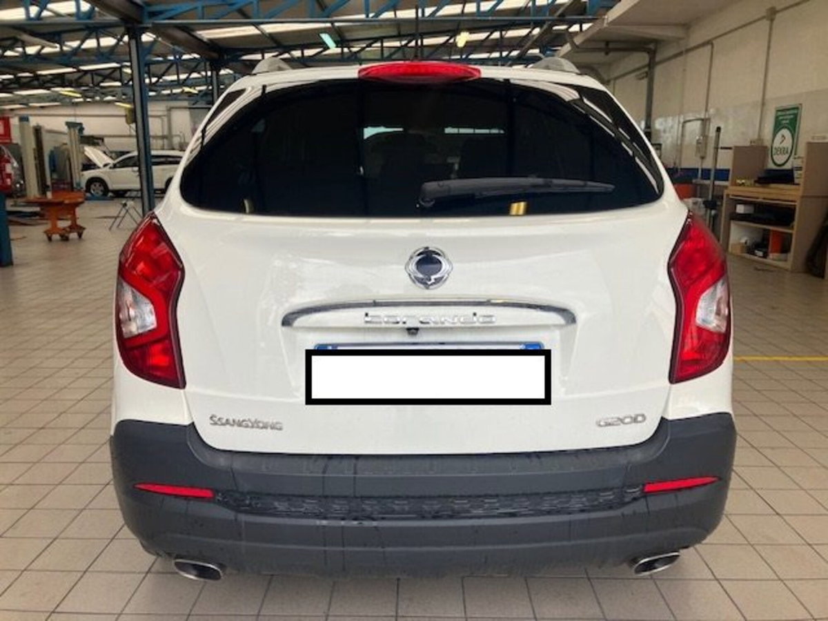 Ssangyong Korando 2.0 2WD MT GPL Limited (4)