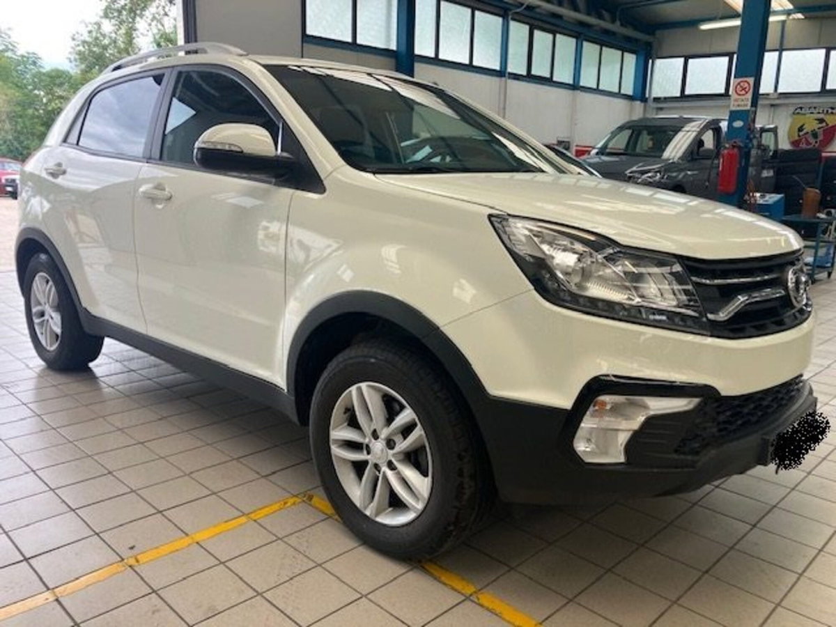 Ssangyong Korando 2.0 2WD MT GPL Limited (7)