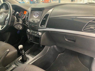 Ssangyong Korando 2.0 2WD MT GPL Limited (8)