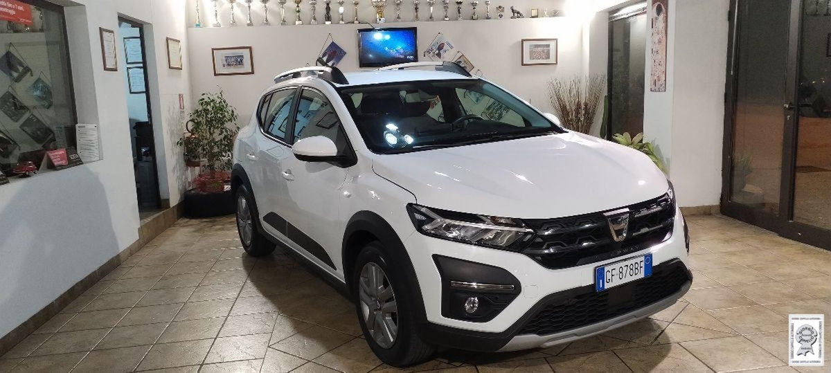 Dacia Sandero Stepway 1.0 tce Expression Eco-g 100cv (3)