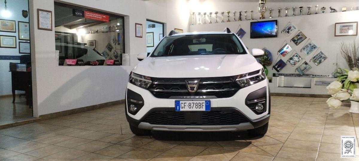 Dacia Sandero Stepway 1.0 tce Expression Eco-g 100cv (4)