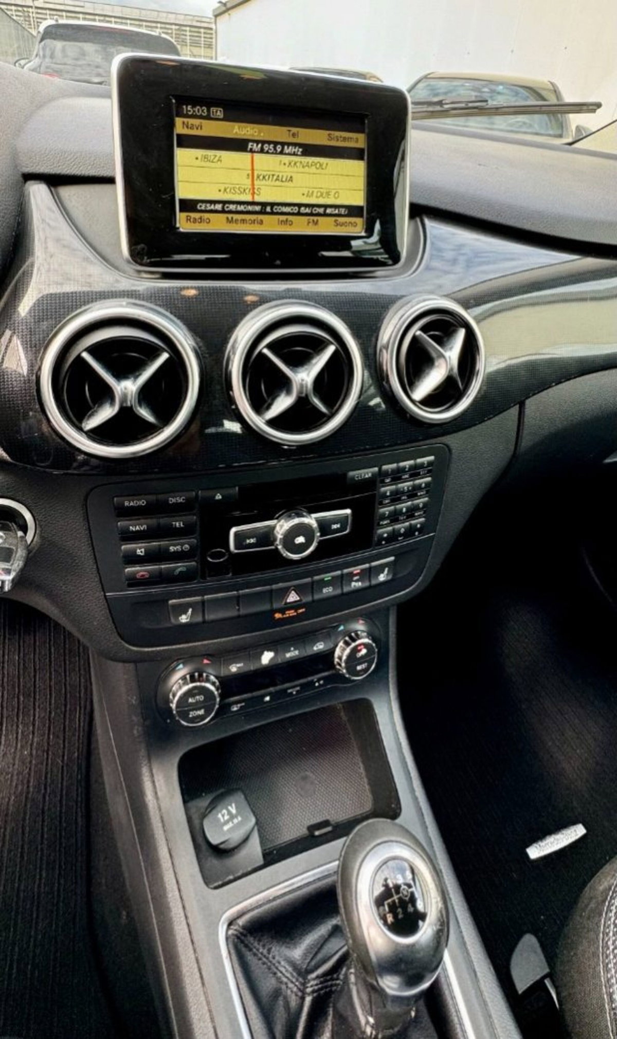 Mercedes-Benz Classe B 180 CDI BlueEFFICIENCY Executive (13)