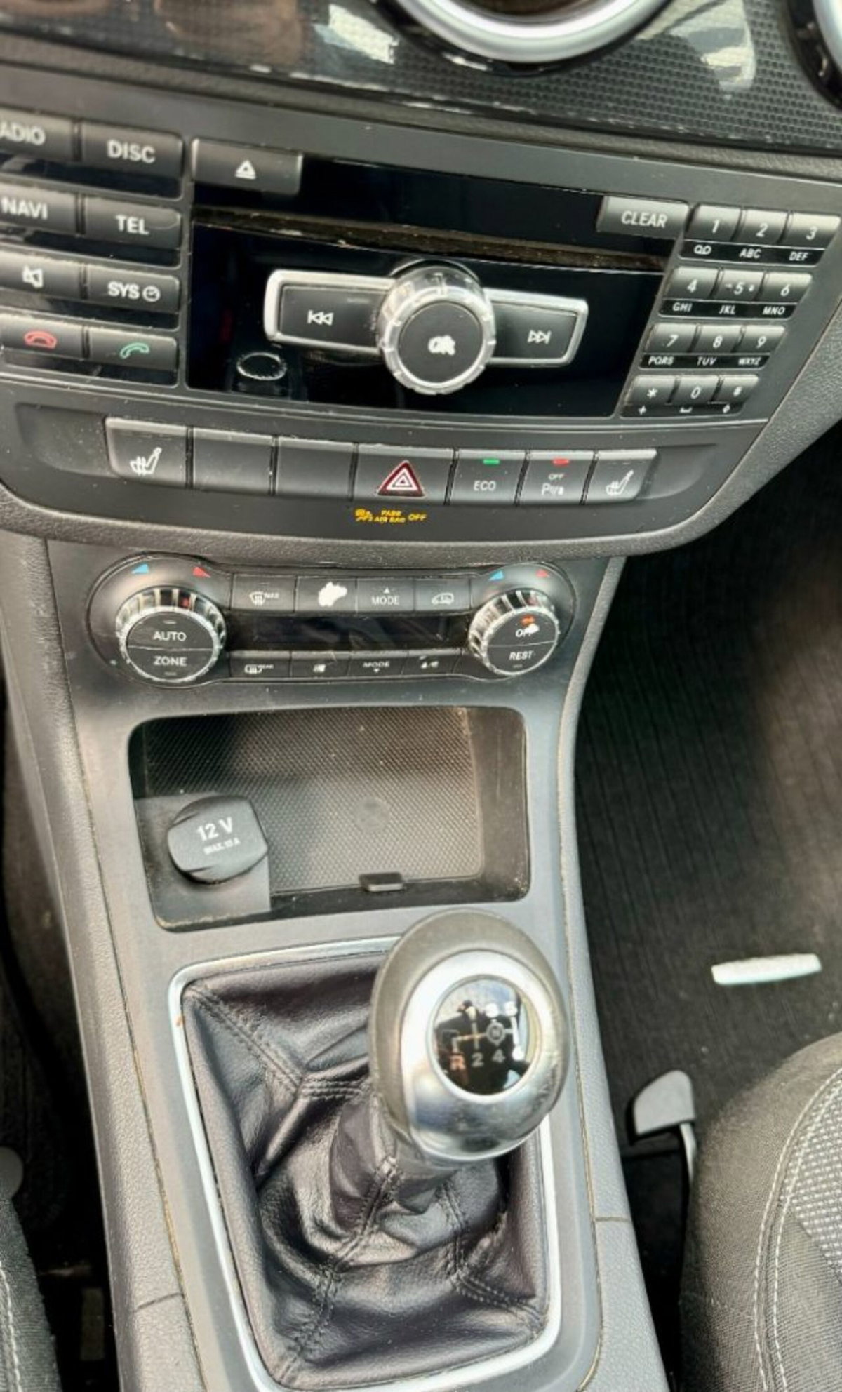 Mercedes-Benz Classe B 180 CDI BlueEFFICIENCY Executive (15)
