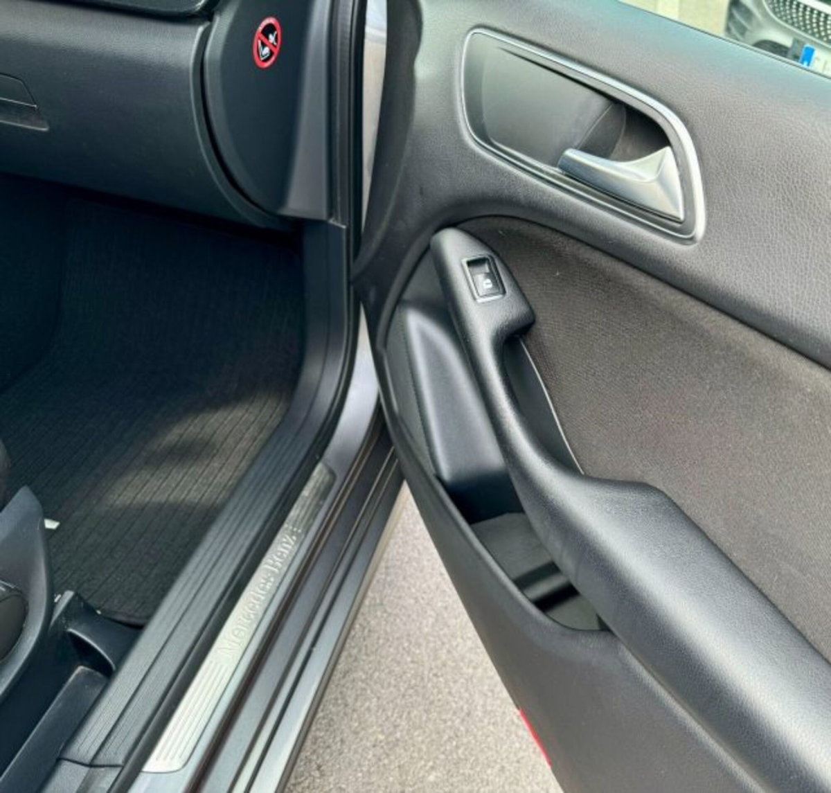 Mercedes-Benz Classe B 180 CDI BlueEFFICIENCY Executive (19)