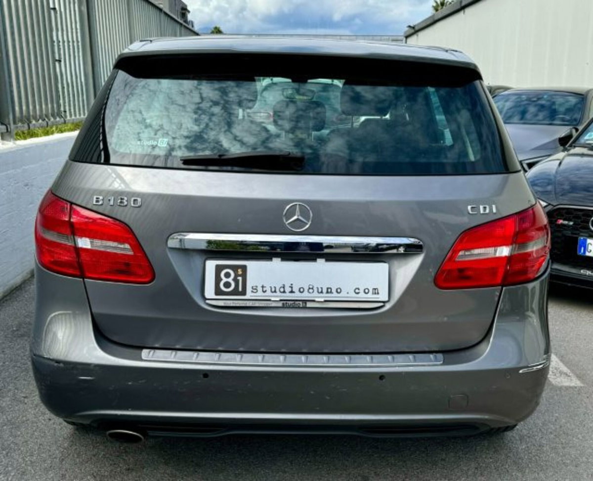 Mercedes-Benz Classe B 180 CDI BlueEFFICIENCY Executive (3)