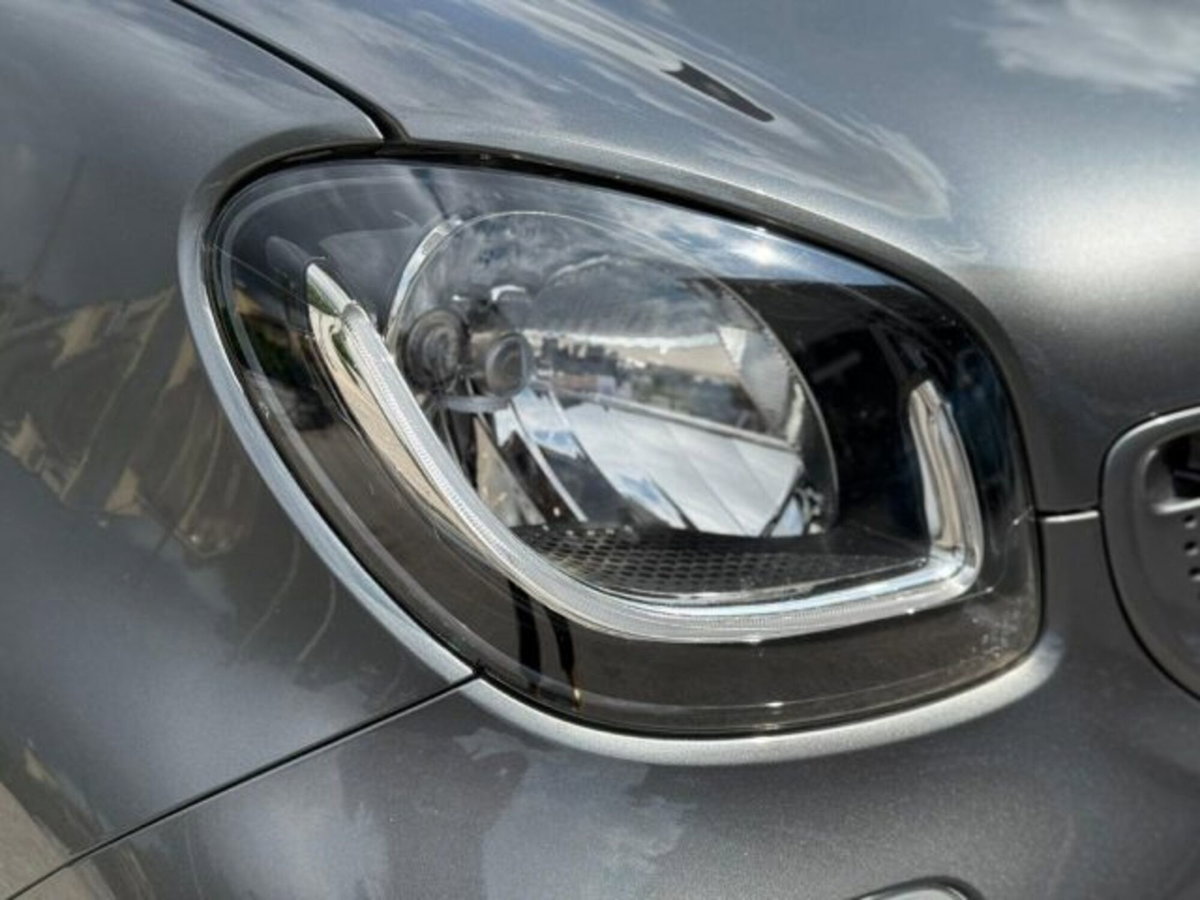 smart forfour forfour BRABUS 0.9 Turbo twinamic (11)
