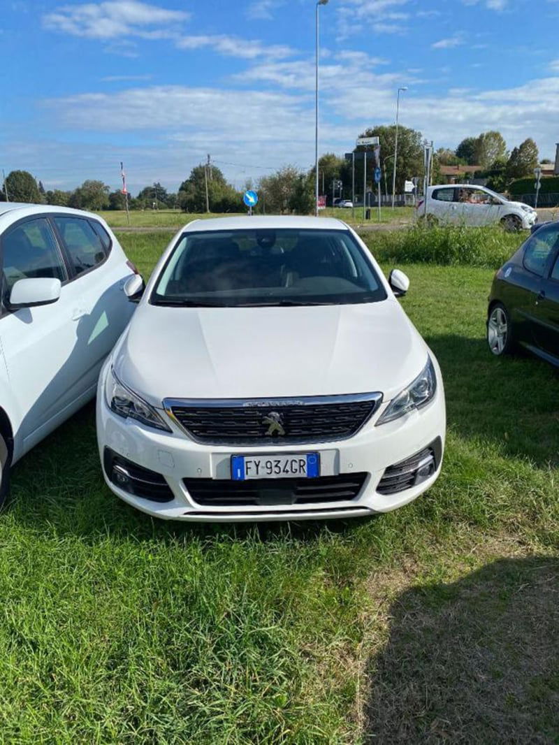 Peugeot 308 BlueHDi 130 S&S Allure 