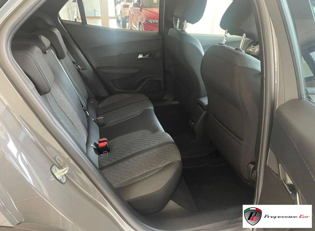 Peugeot 2008 Turbo 110 S&S Allure (13)