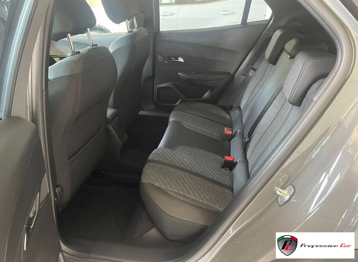 Peugeot 2008 Turbo 110 S&S Allure (15)