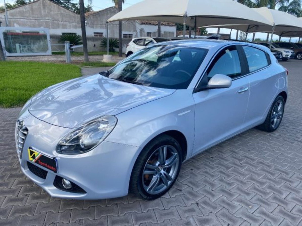 Alfa Romeo Giulietta 1.6 JTDm-2 Giulietta