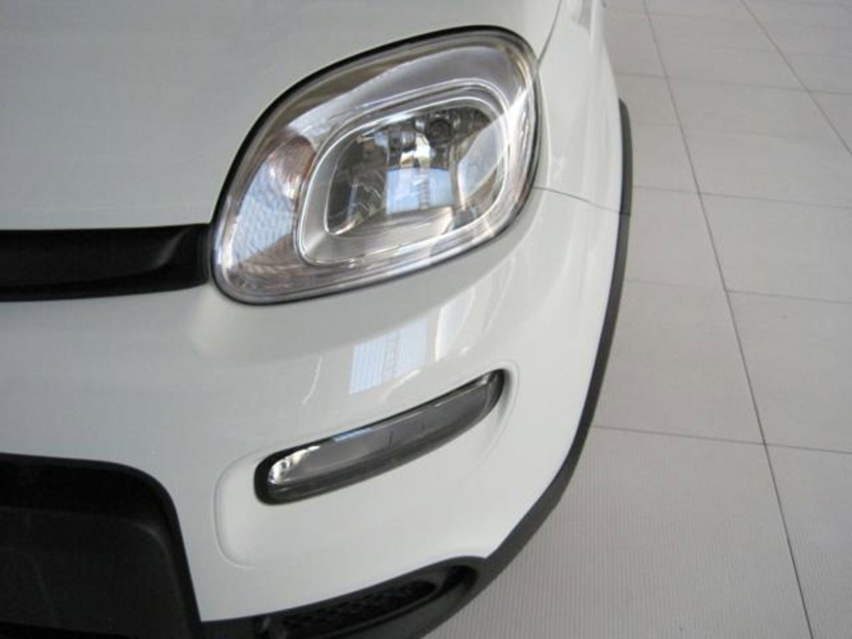 Fiat Panda 1.0 firefly hybrid s&s 70cv 5p.ti (16)
