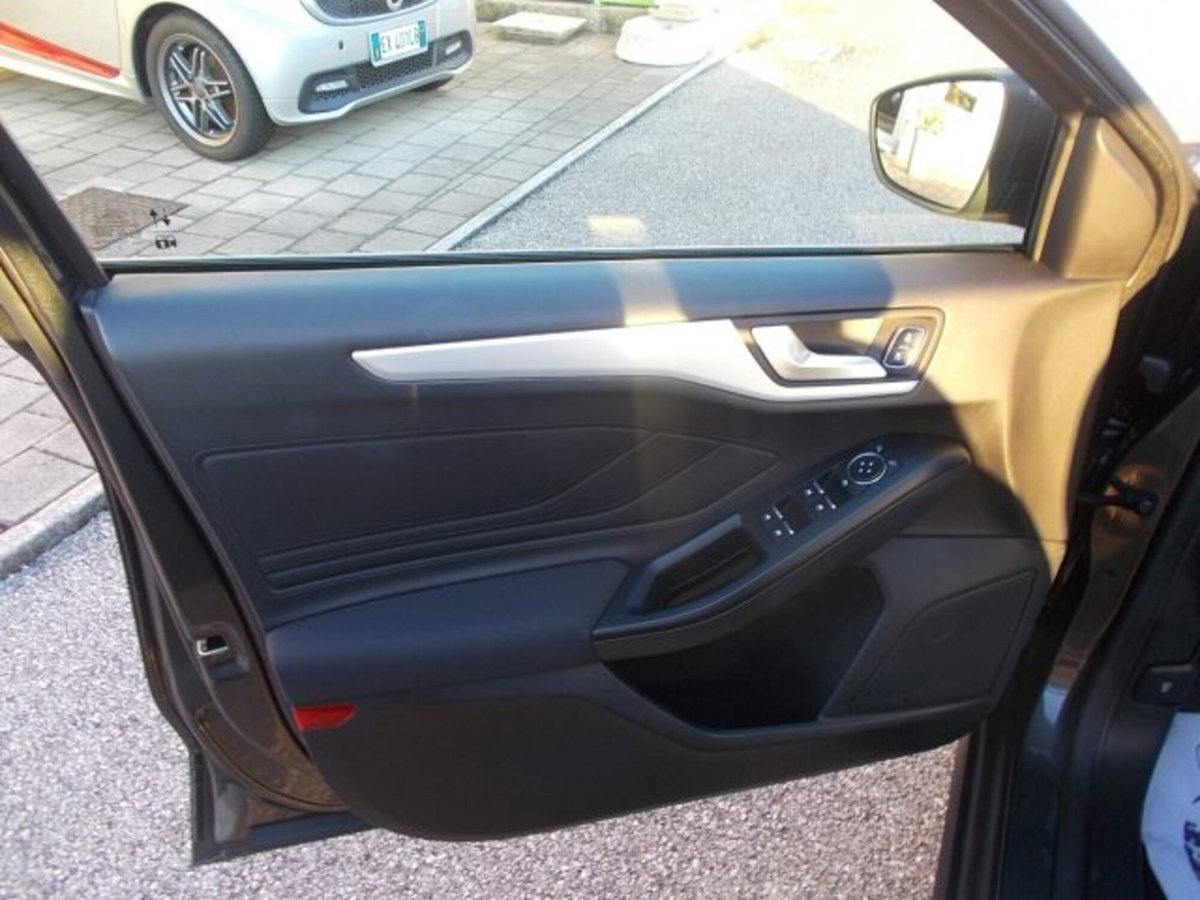 Ford Focus Station Wagon 1.5 EcoBlue 120 CV automatico SW Active Co-Pilot (18)