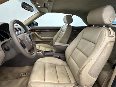 Audi A4 Cabrio Cabriolet 2.5 V6 TDI cat (14)