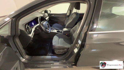 Volkswagen Golf 1.4 TSI eHYBRID 204 CV DSG Style (11)