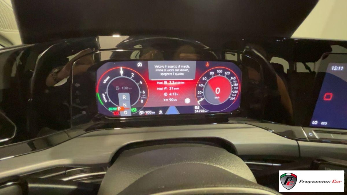 Volkswagen Golf 1.4 TSI eHYBRID 204 CV DSG Style (9)