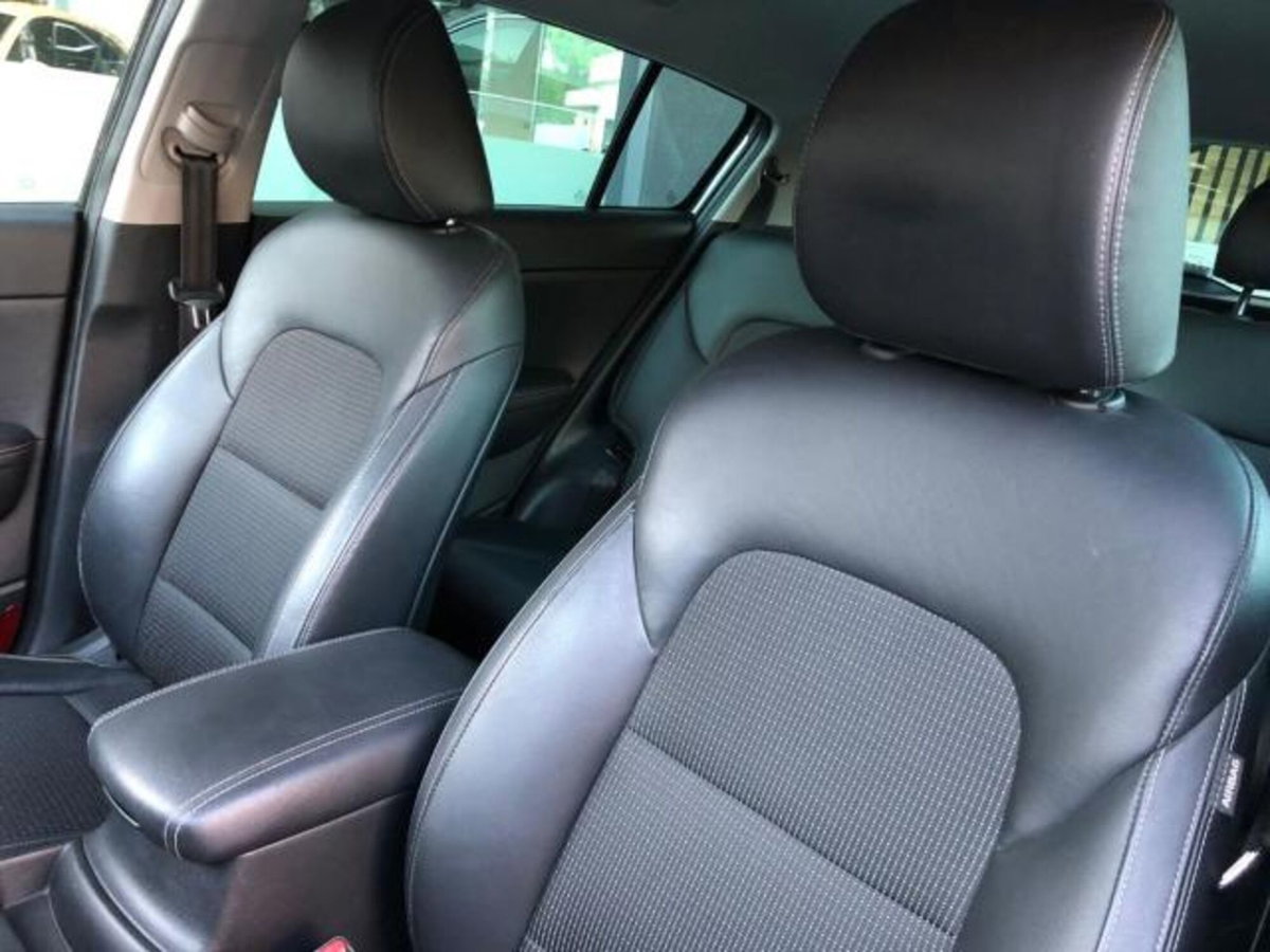 Kia Sportage 1.7 CRDI 141 CV DCT7 2WD Cool (11)