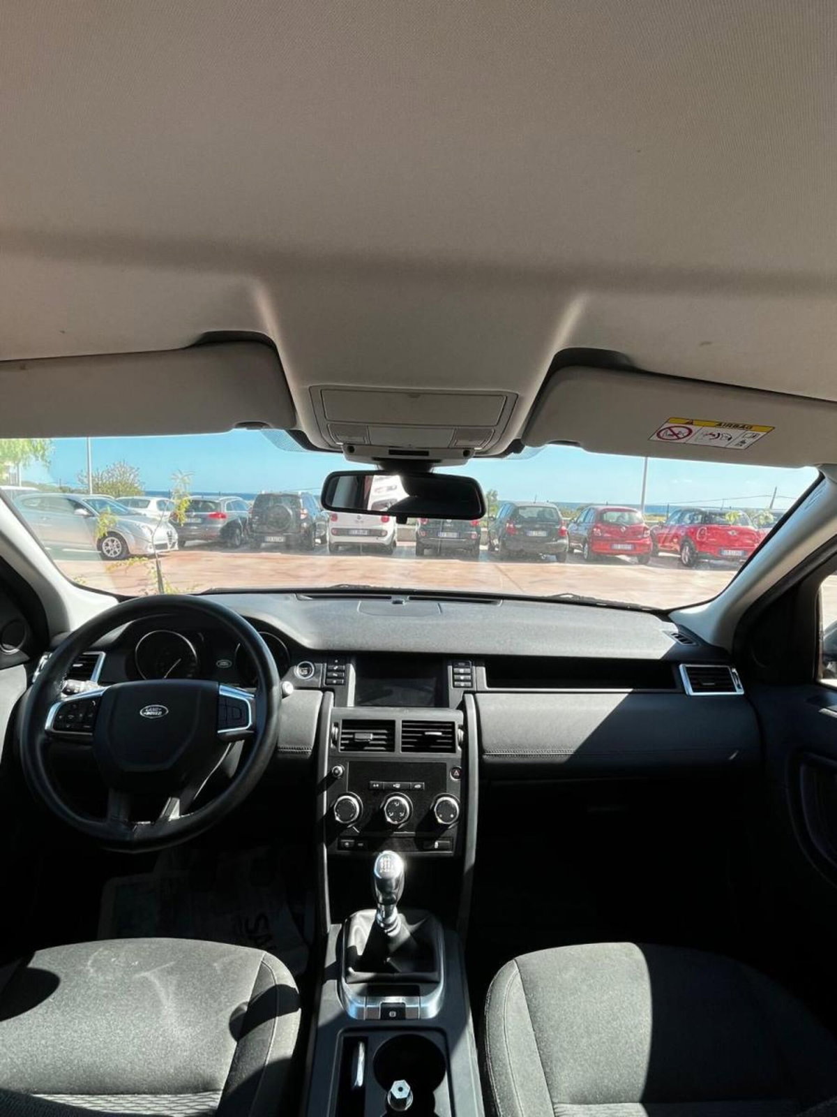 Land Rover Discovery Sport 2.0 TD4 150 CV HSE (8)