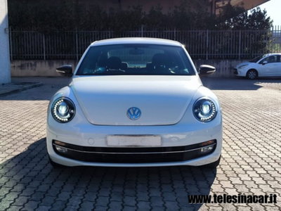 Volkswagen Maggiolino 1.6 TDI Design (3)