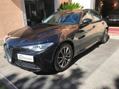 Alfa Romeo Giulia 2.2 Turbodiesel 160 CV AT8 Business usata