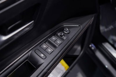 Peugeot 5008 PureTech Turbo 130 S&S EAT8 GT (10)
