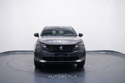 Peugeot 5008 PureTech Turbo 130 S&S EAT8 GT (2)