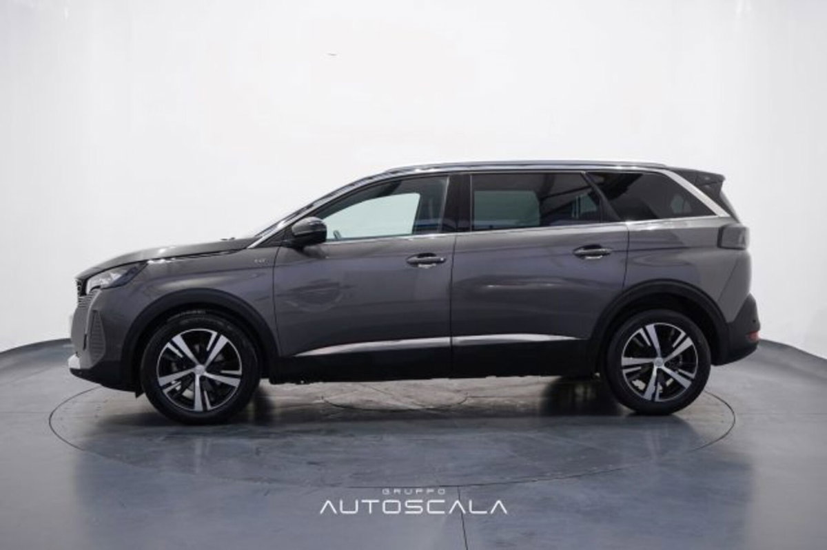 Peugeot 5008 PureTech Turbo 130 S&S EAT8 GT (3)
