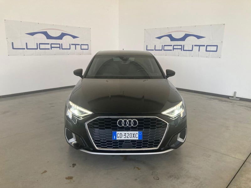 Audi A3 Sportback 30 g-tron S tronic Business Advanced
