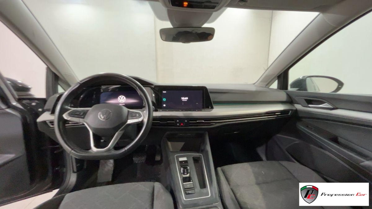 Volkswagen Golf Variant 2.0 tdi Life 150cv dsg (7)
