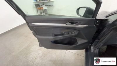 Volkswagen Golf Variant 2.0 tdi Life 150cv dsg (8)