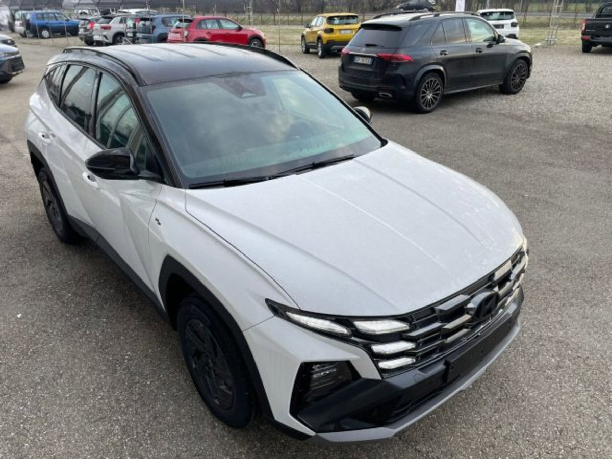 Hyundai Tucson 1.6 t-gdi 48V Xtech 2wd mt (4)
