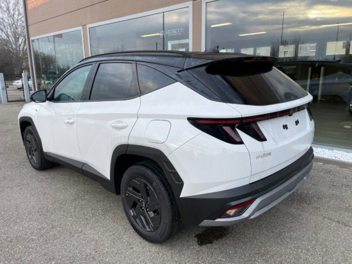 Hyundai Tucson 1.6 t-gdi 48V Xtech 2wd mt (5)
