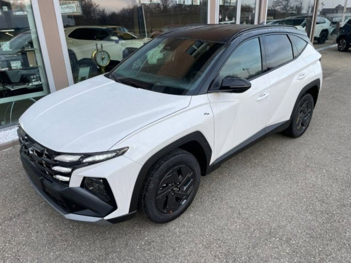 Hyundai Tucson 1.6 t-gdi 48V Xtech 2wd mt (6)