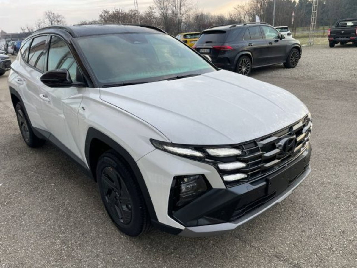 Hyundai Tucson 1.6 t-gdi 48V Xtech 2wd mt (7)