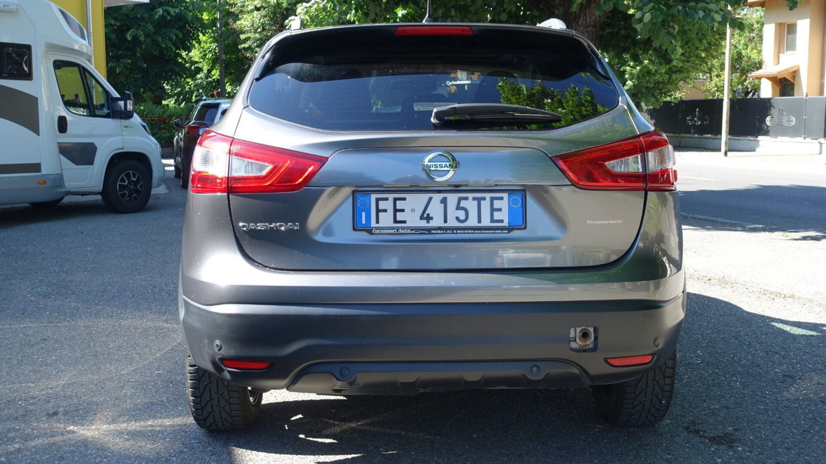 Nissan Qashqai 1.5 dCi N-Connecta (6)