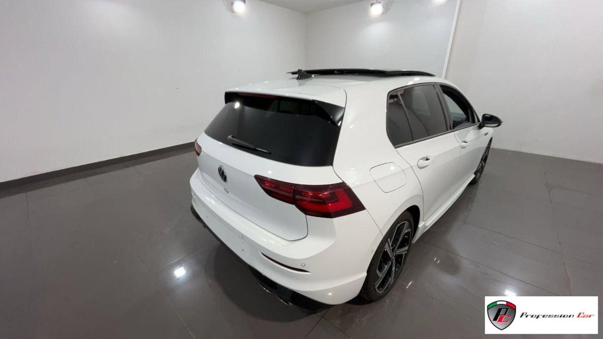 Volkswagen Golf 2.0 TSI R DSG 4Motion (9)