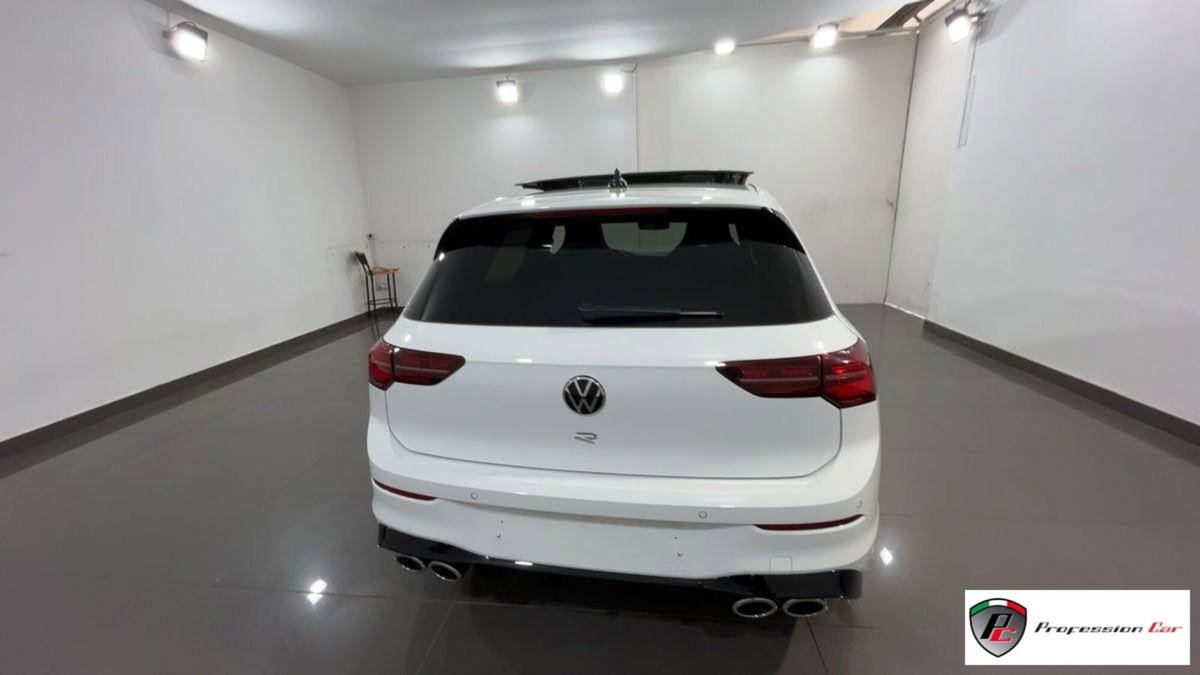 Volkswagen Golf 2.0 TSI R DSG 4Motion (11)
