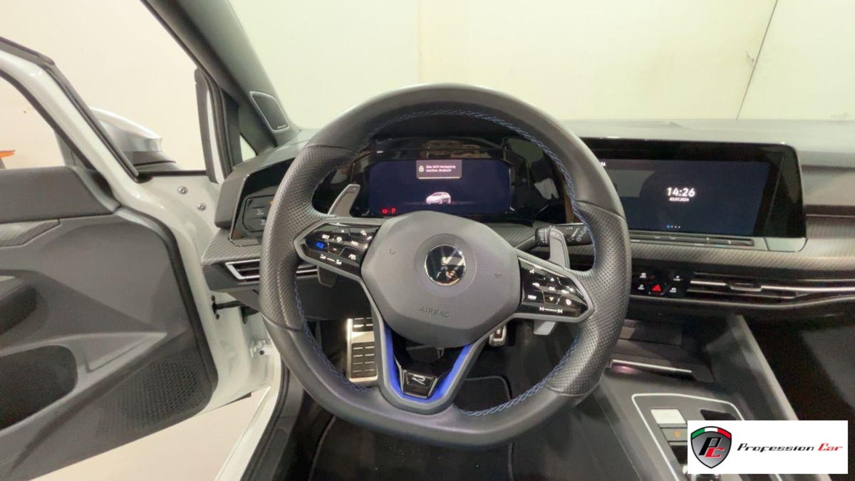 Volkswagen Golf 2.0 TSI R DSG 4Motion (17)