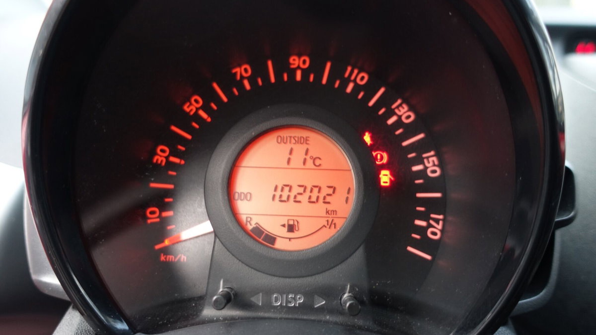 Citroen C1 C1 VTi 68 3 porte Shine (15)