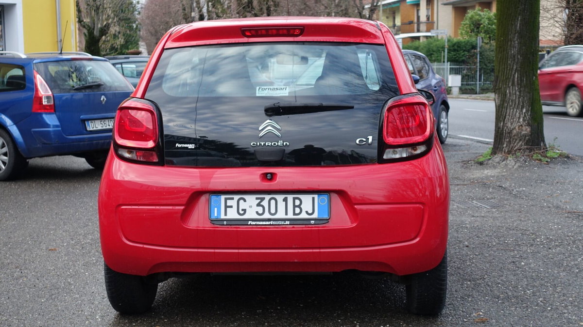Citroen C1 C1 VTi 68 3 porte Shine (6)