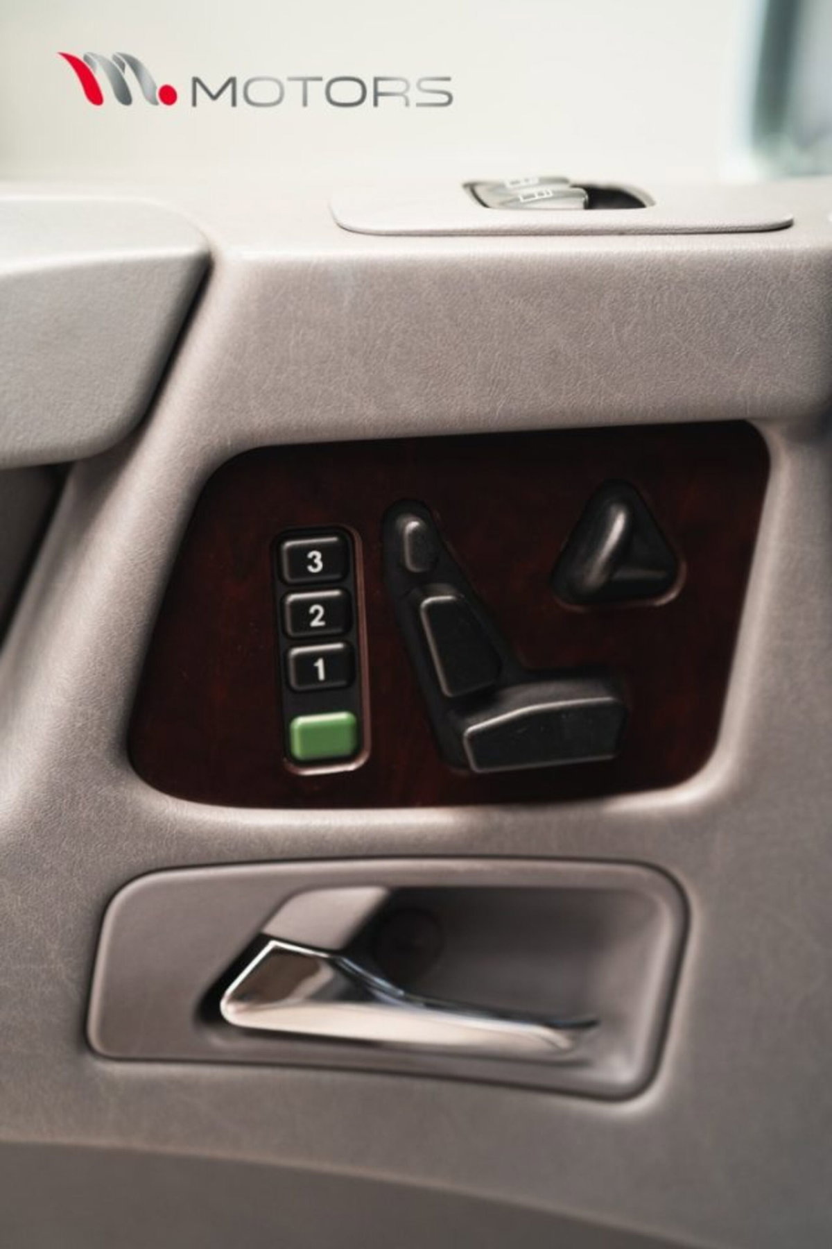 Mercedes-Benz Classe G 500 cat Cabrio (13)