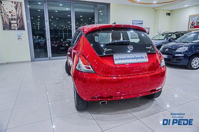 Lancia Ypsilon 1.0 FireFly 5 porte S&S Hybrid Ecochic Gold (7)