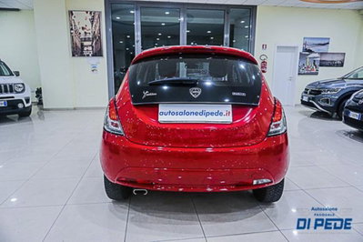 Lancia Ypsilon 1.0 FireFly 5 porte S&S Hybrid Ecochic Gold (8)
