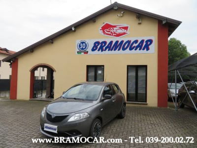 Lancia Ypsilon 1.2 69 CV 5 porte Gold 