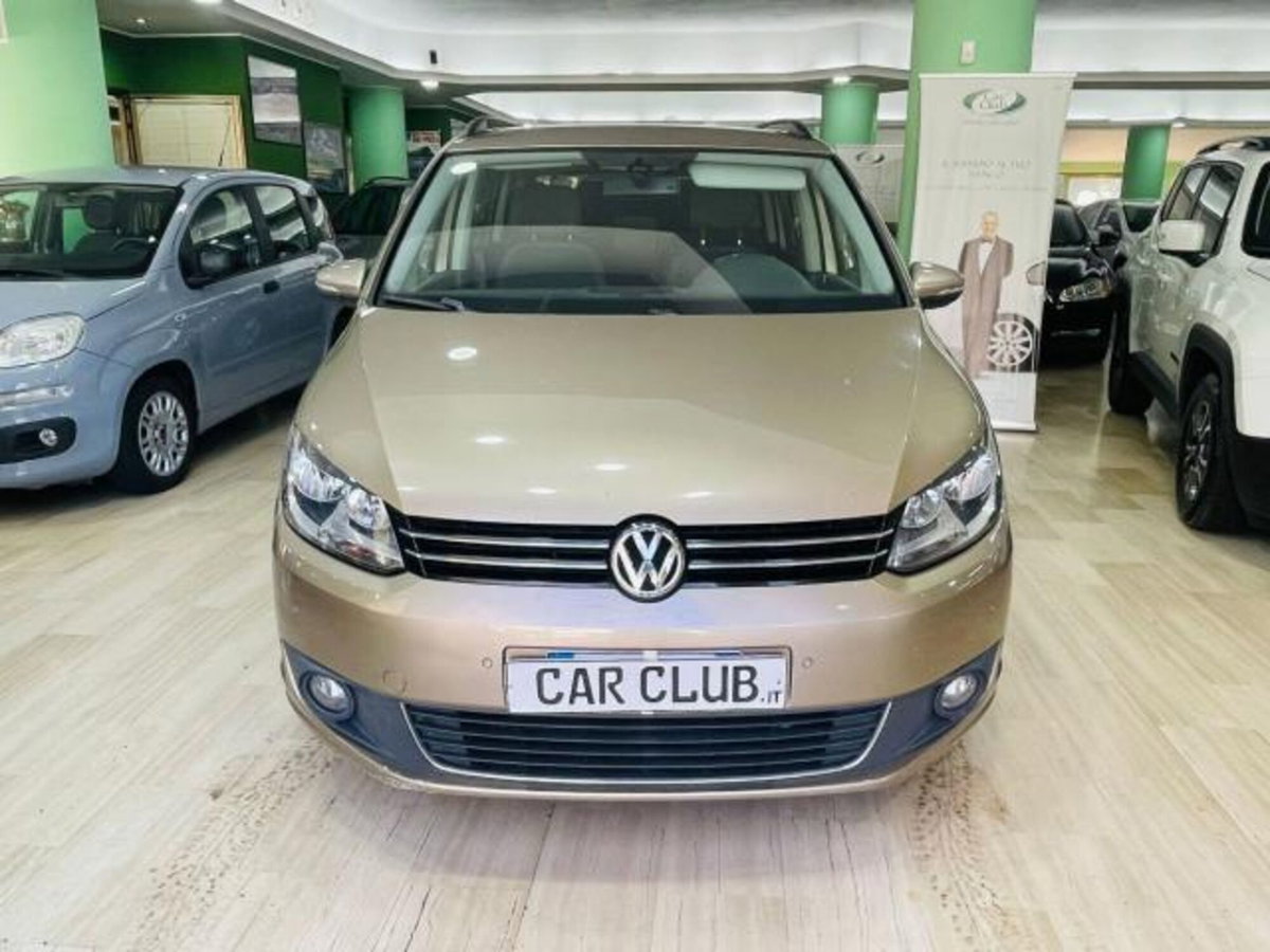 Volkswagen Touran 1.6 TDI DPF Comfortline BMT (2)