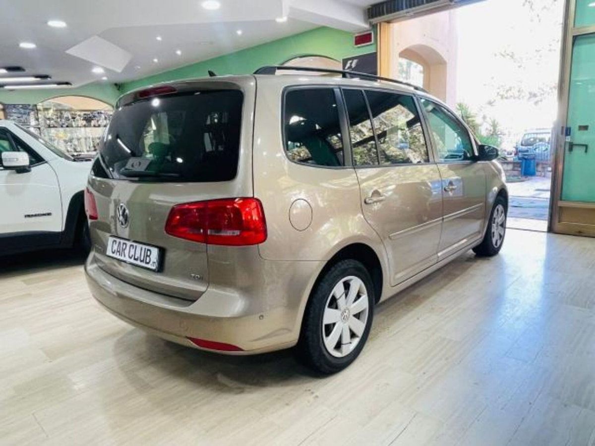 Volkswagen Touran 1.6 TDI DPF Comfortline BMT (4)