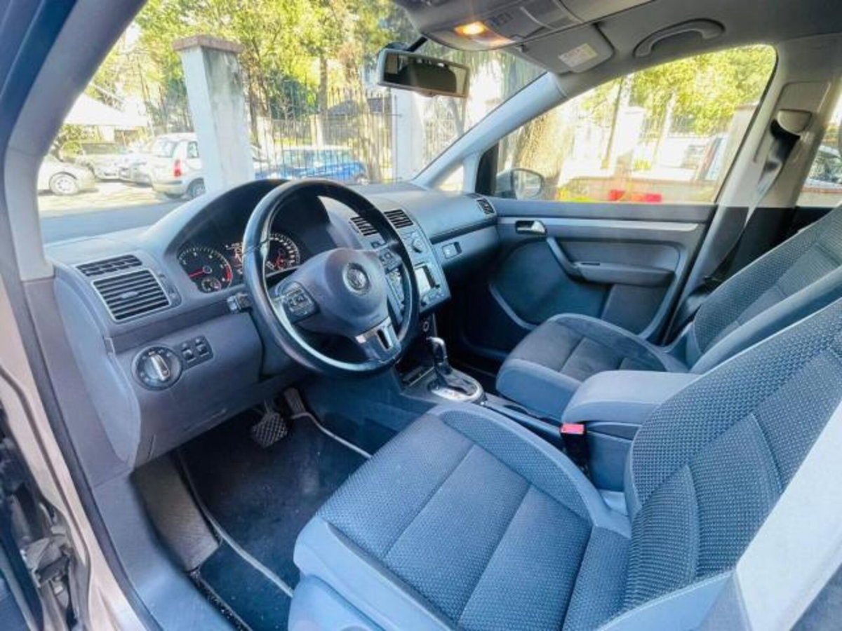 Volkswagen Touran 1.6 TDI DPF Comfortline BMT (8)