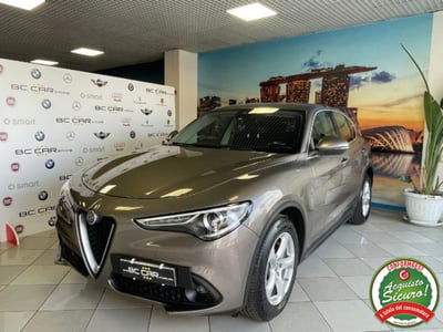 Alfa Romeo Stelvio Stelvio 2.2 Turbodiesel 180 CV AT8 Q4 Business usata
