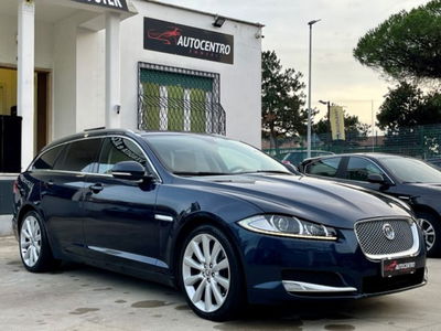 Jaguar XF Sportbrake 2.2 D 200 CV Premium Luxury  usata