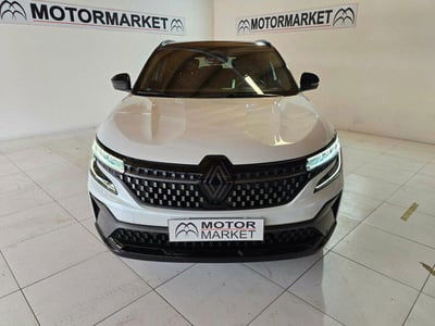 Renault Austral 1.2 full hybrid Iconic Esprit Alpine 200cv auto usata