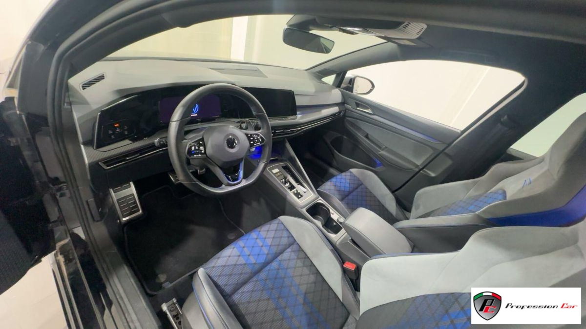 Volkswagen Golf 2.0 TSI R DSG 4Motion (11)